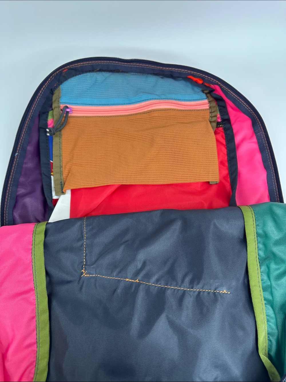 Cotopaxi Batac Del Día 16L Backpack One-of-a-Kind Multicolor Lightweight Daypack - Picture 5 of 6